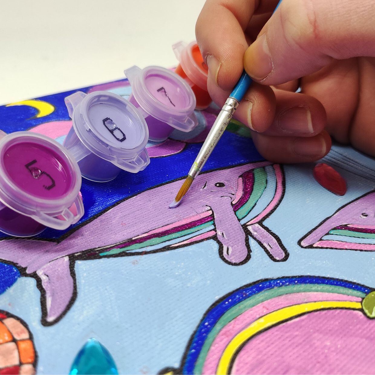 Super paint lab kit 16 col. acrilici c/pennello, 2 tele, gemme, glitter - 