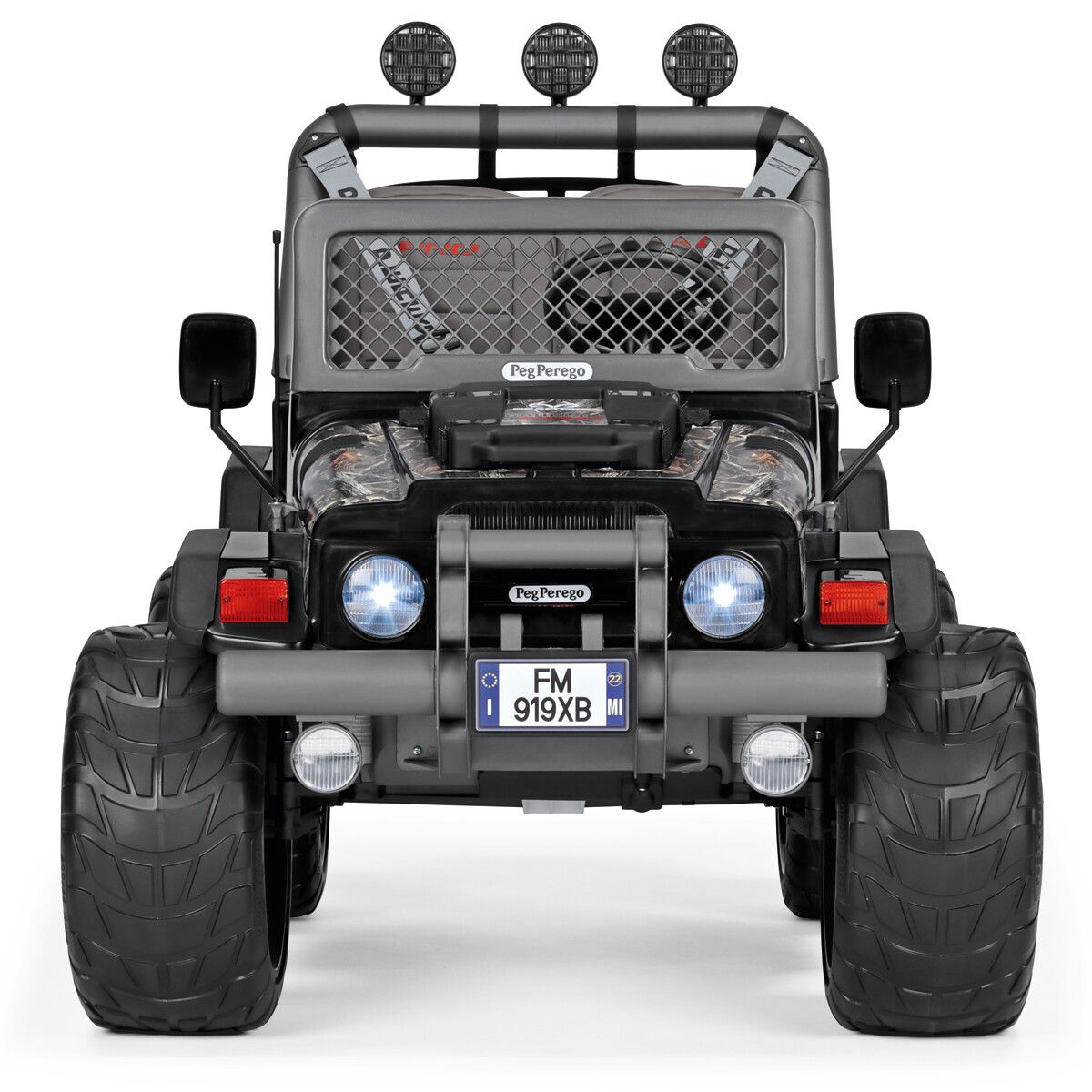 Fuoristrada gaucho pro realtree™ - peg perego il fuoristrada elettrico per un livello superiore di gioco e prestazioni su tutti i terreni! ruote gommate e 2 motori silenziosi con una potenza di ben 840w. 6 anni + - Peg Perego