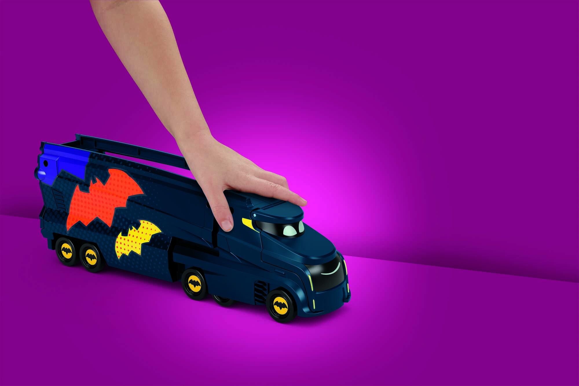 Fisher-price dc batwheels - bat-autotreno, playset autotreno con rampa e veicolo bam batmobile - FISHER-PRICE