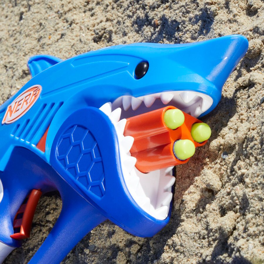 Nerf junior wild - sharkfire, blaster a forma di squalo, facile da usare - NERF