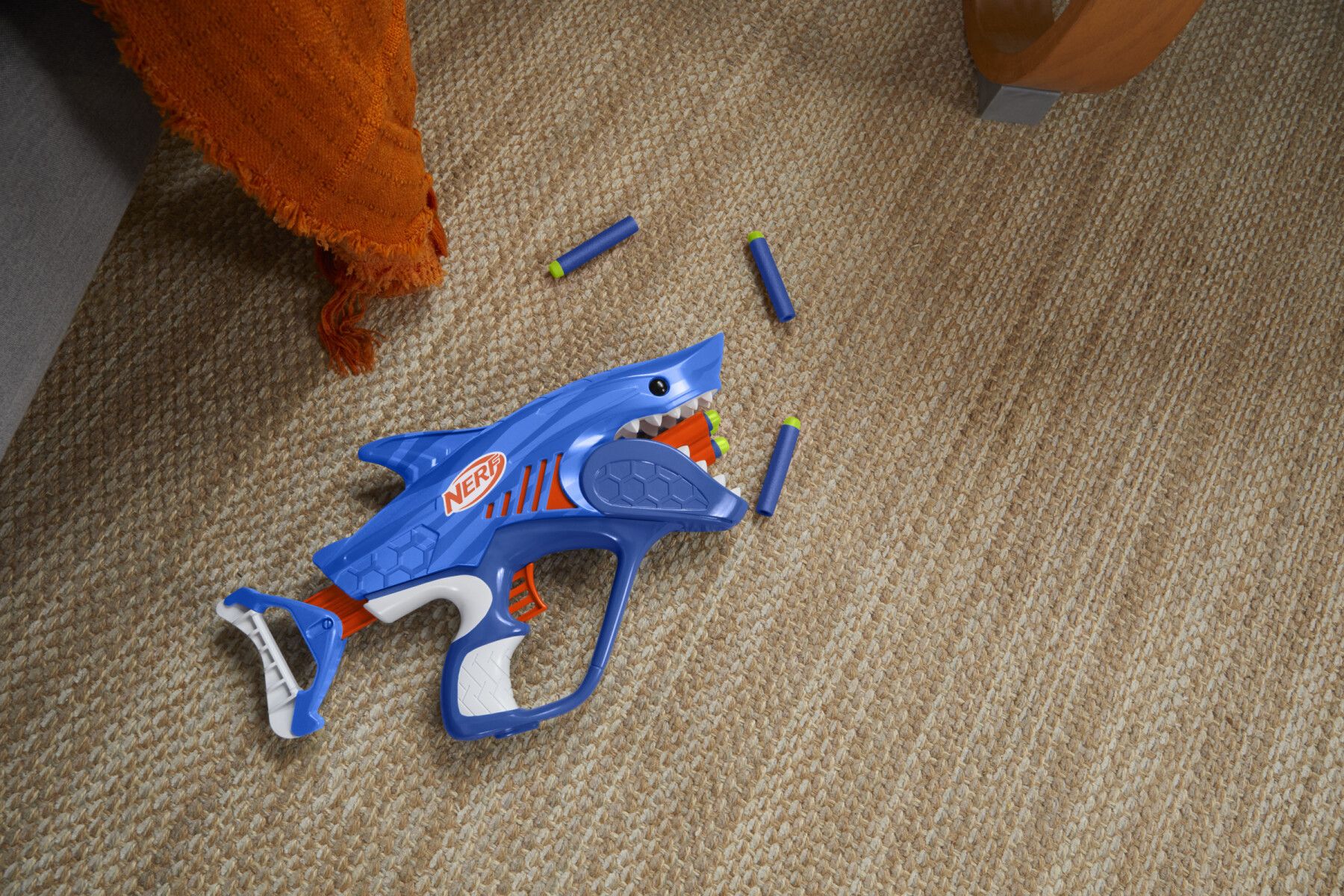 Nerf junior wild - sharkfire, blaster a forma di squalo, facile da usare - NERF