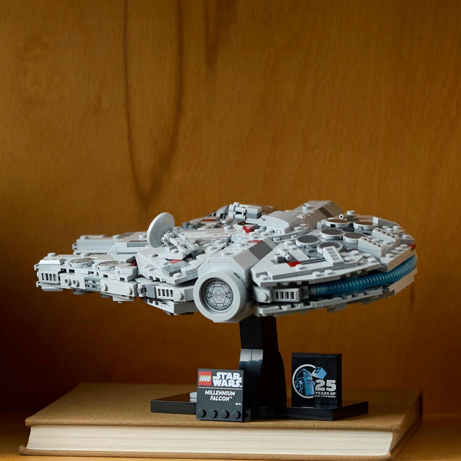 Lego star wars 75375 millennium falcon, modellino da costruire di astronave per adulti, idee regalo lui, lei, marito o moglie - LEGO® Star Wars™, Lego, Star Wars