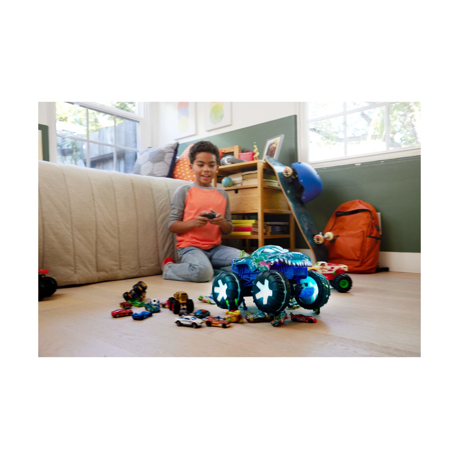 Hot wheels monster trucks - mega-wrex oversize r/c, truck radiocomandato in scala 1:15 con 3 modalità di gioco, luci e suoni interattivi - Hot Wheels