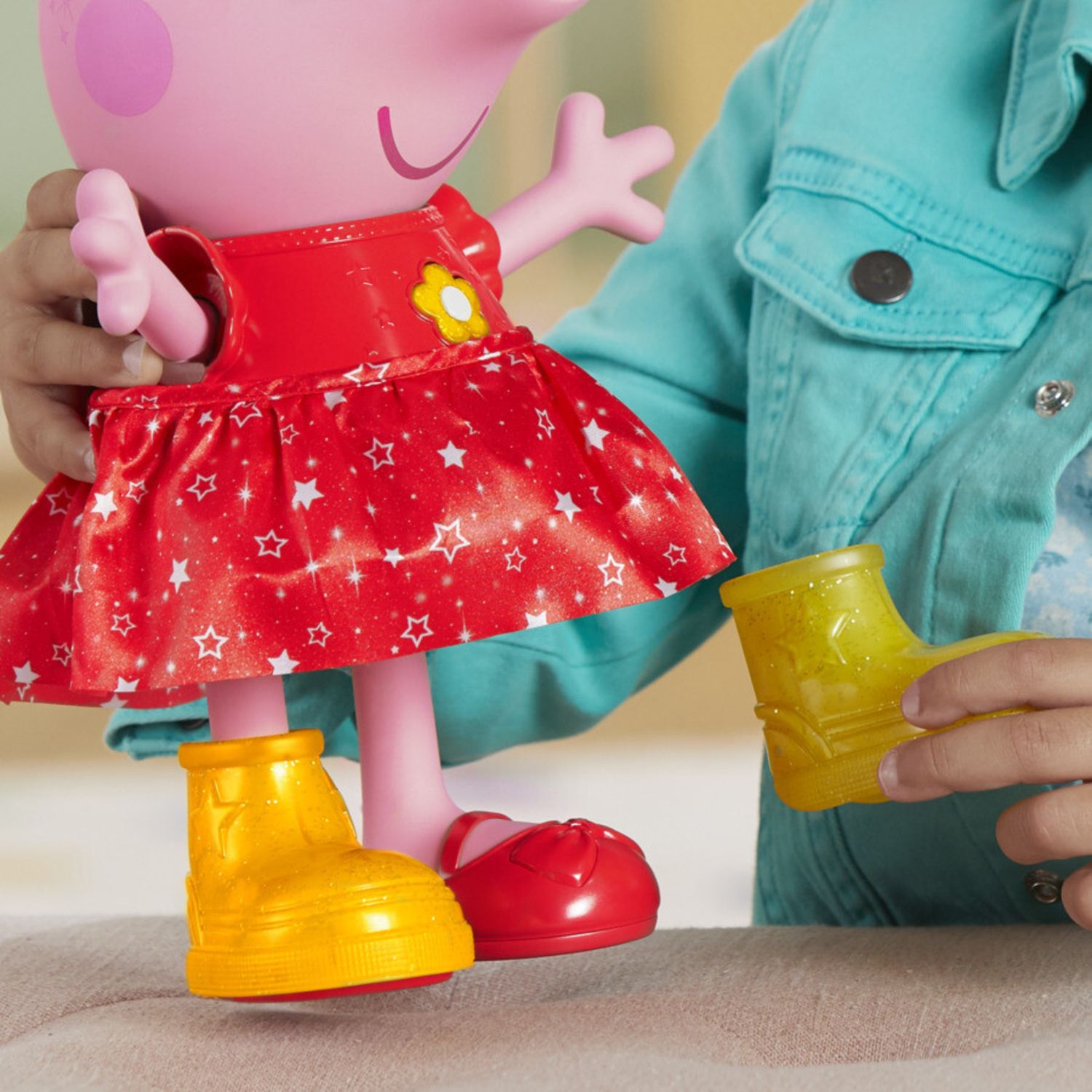 Peppa pig - peppa's muddy puddles party, bambola di peppa interattiva - PEPPA PIG