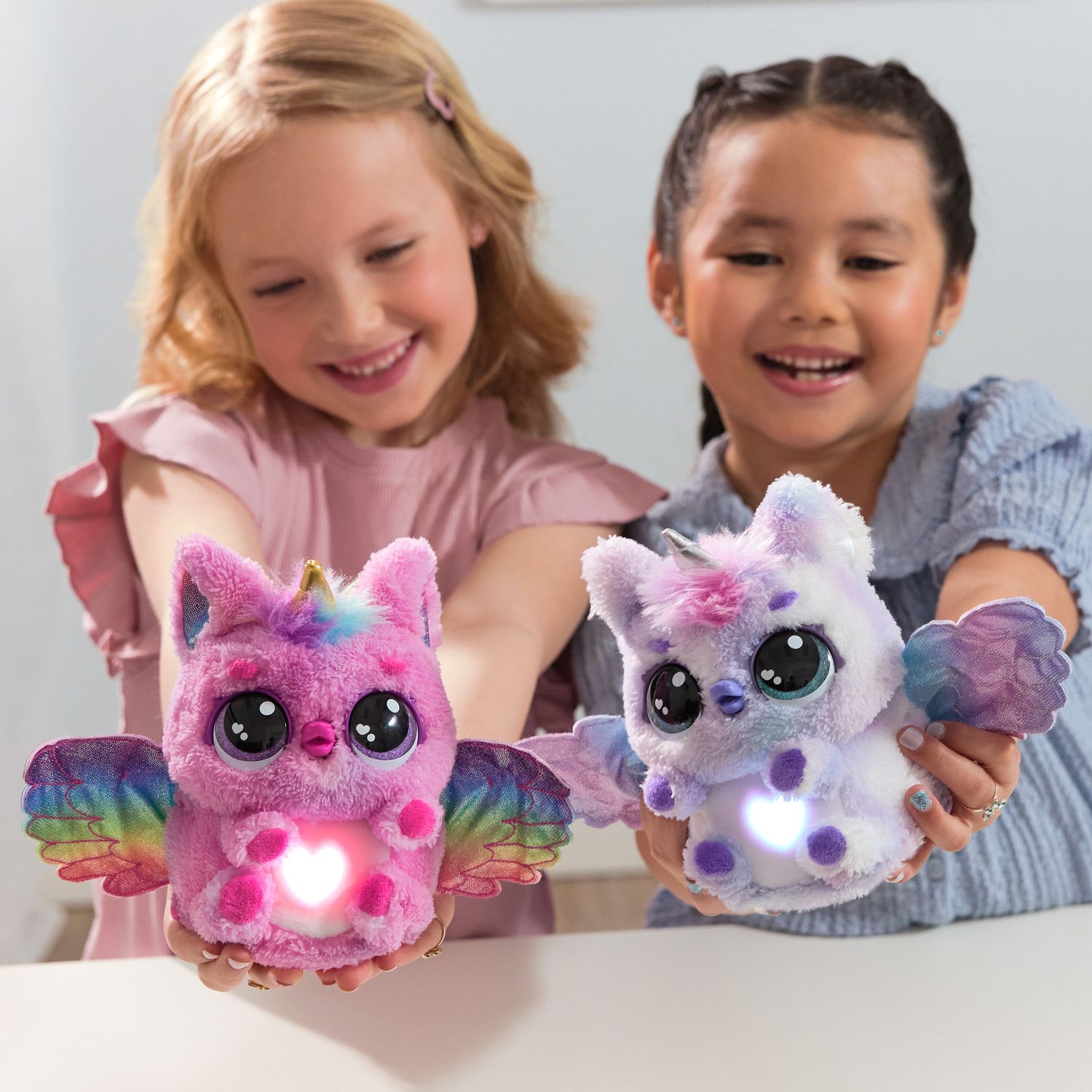 Hatchimals alive mystery hatch pufficorn – magici e interattivi - si schiudono con il tuo amore - HATCHIMALS
