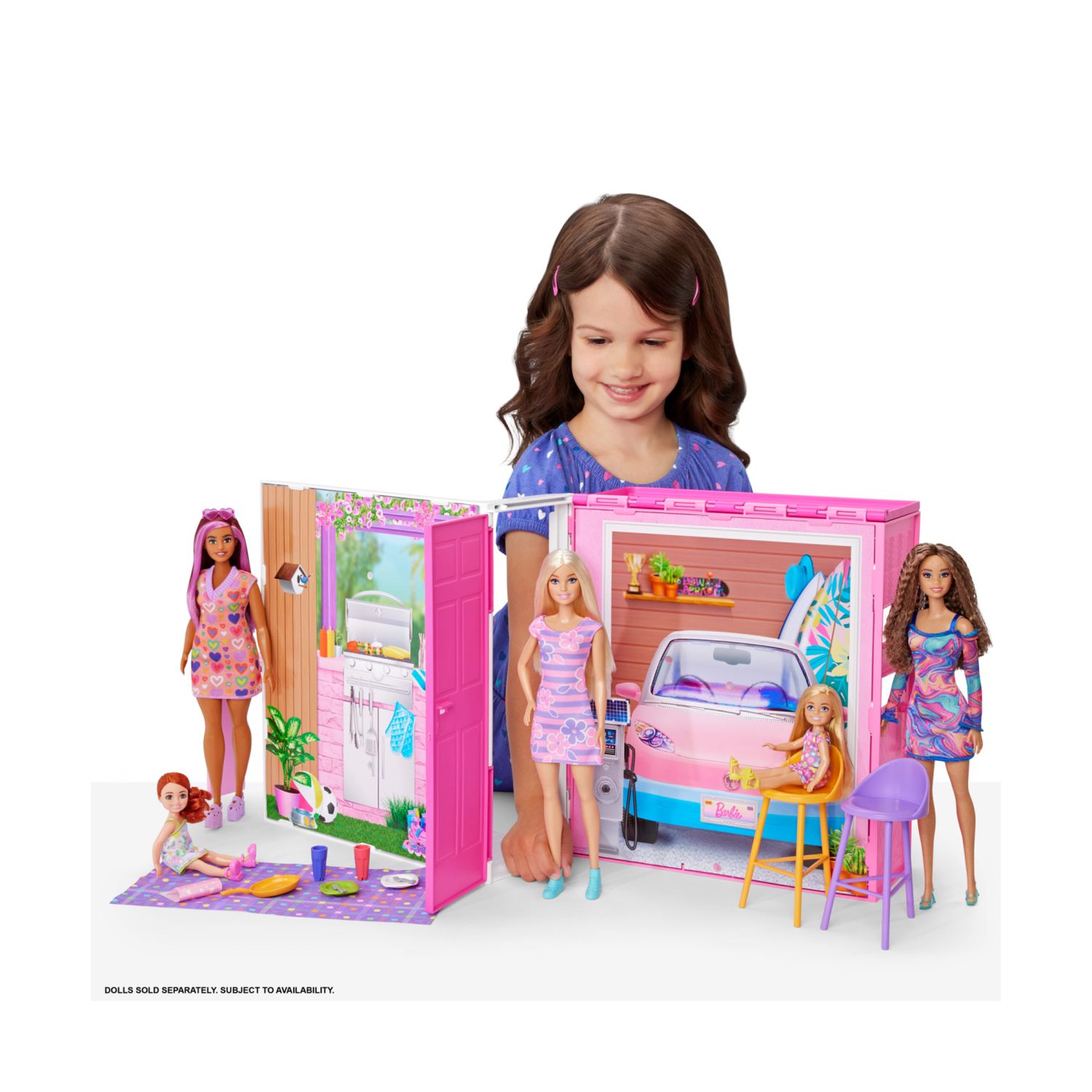 Barbie - casa delle vacanze, playset con 4 aree di gioco e 11 accessori decorativi inclusi - Barbie