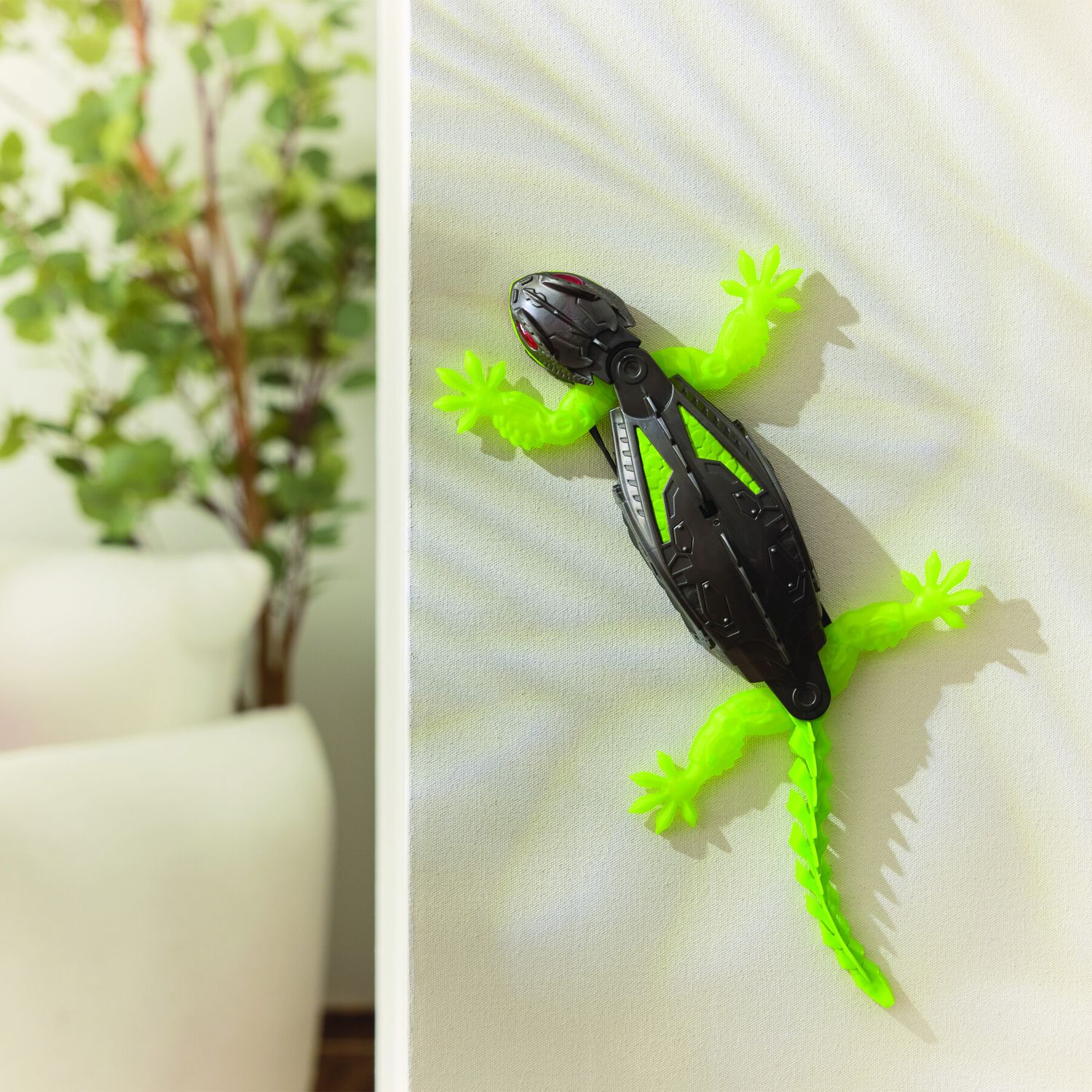 Hex bots gecko - il geco robot rc che scala muri e sorprende tutti - robot giocattolo radiocomandato - SPIN MASTER