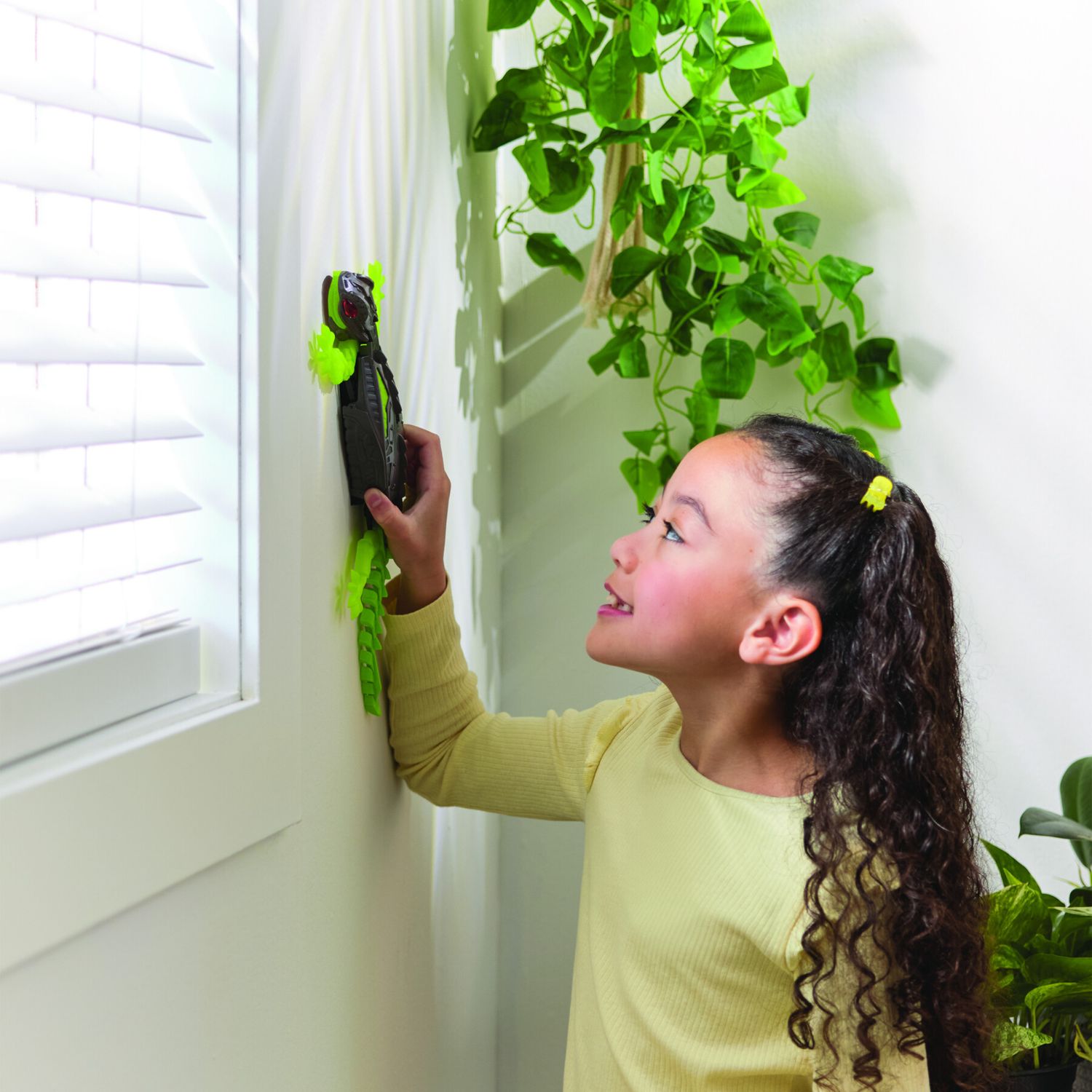 Hex bots gecko - il geco robot rc che scala muri e sorprende tutti - robot giocattolo radiocomandato - SPIN MASTER