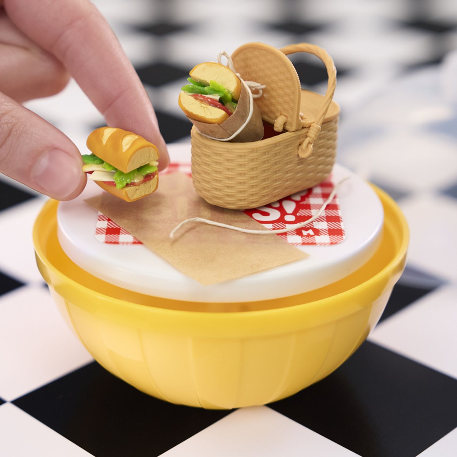 Miniverse diner serie 4 assortita - diy mini oggetti in resina - MINIVERSE MGA