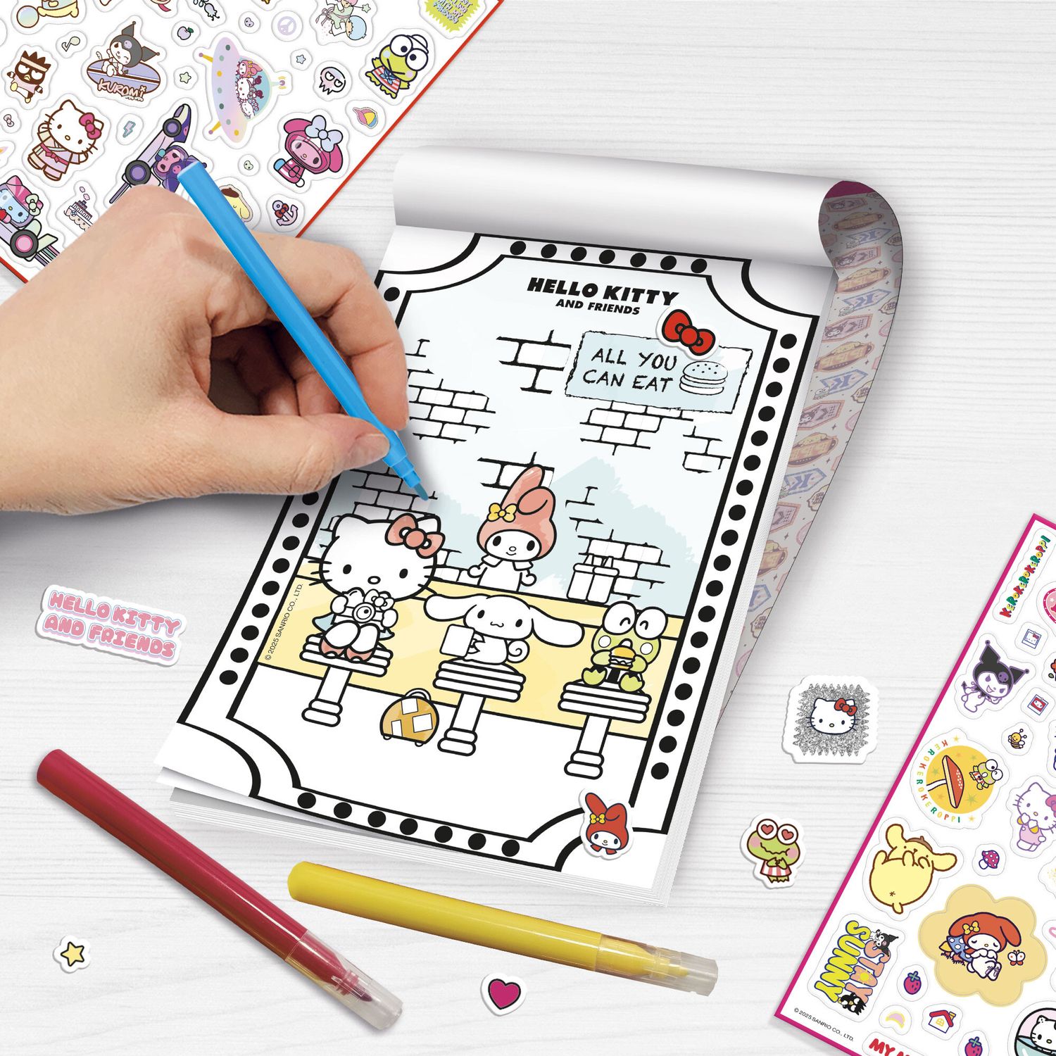 Album stickers e disegni - hello kitty and friends - Hello Kitty