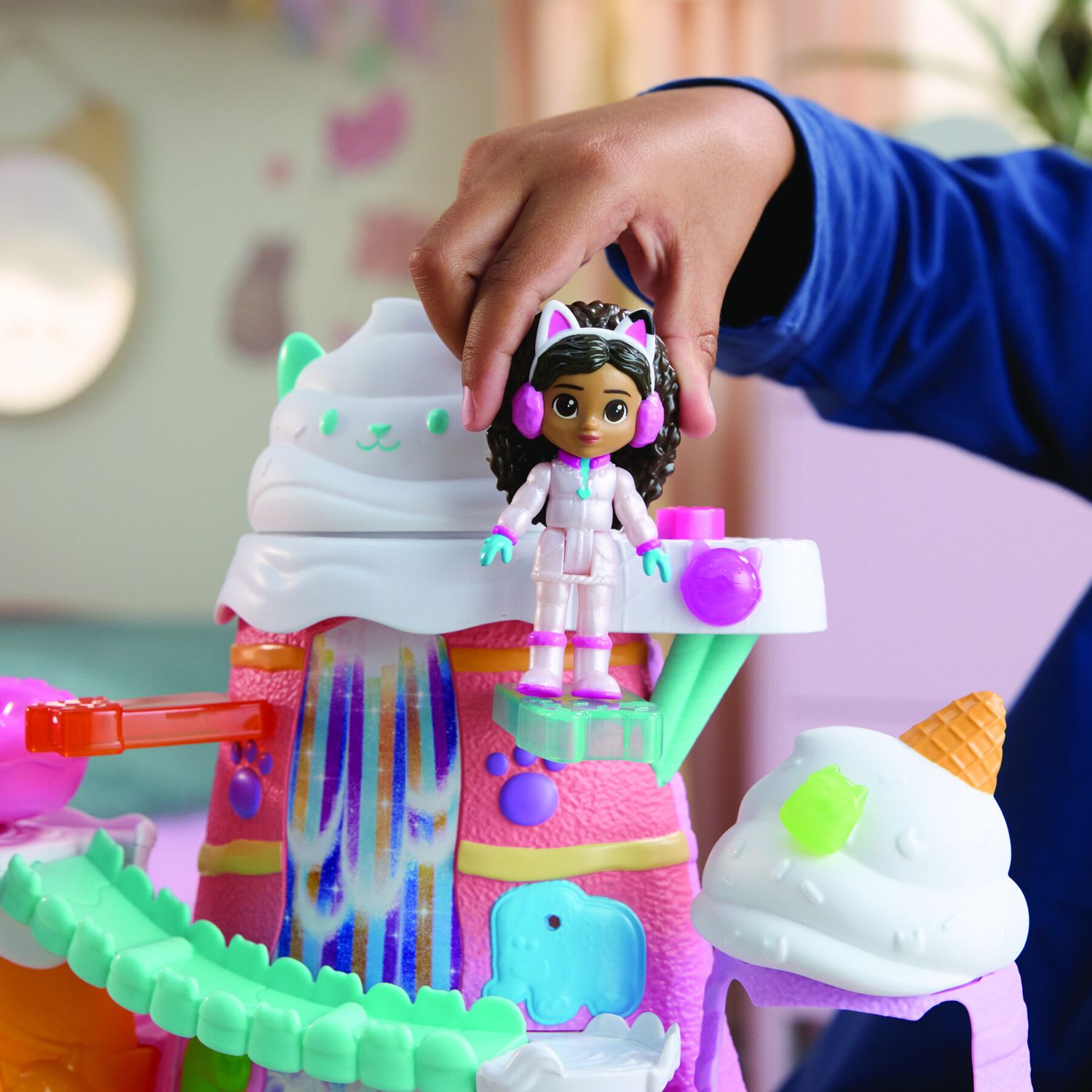 La casa delle bambole di gabby movie | la montagna dei dolcetti di gabby - GABBY