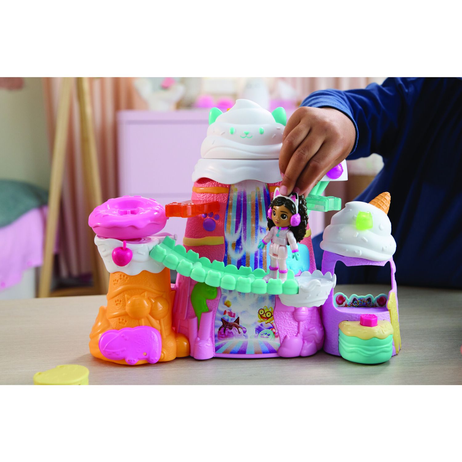 La casa delle bambole di gabby movie | la montagna dei dolcetti di gabby - GABBY