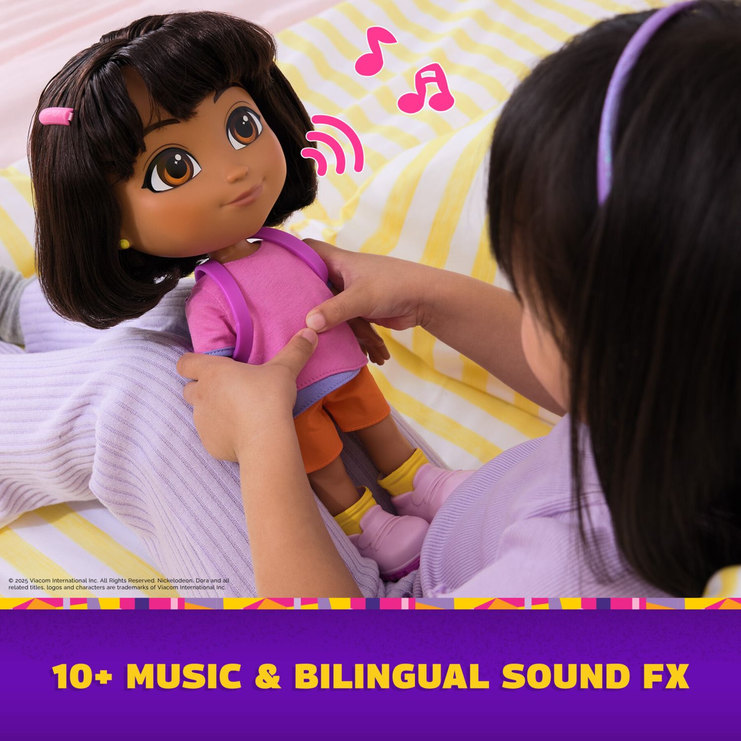 Dora, bambola dora canta ed esplora - SPINMASTER