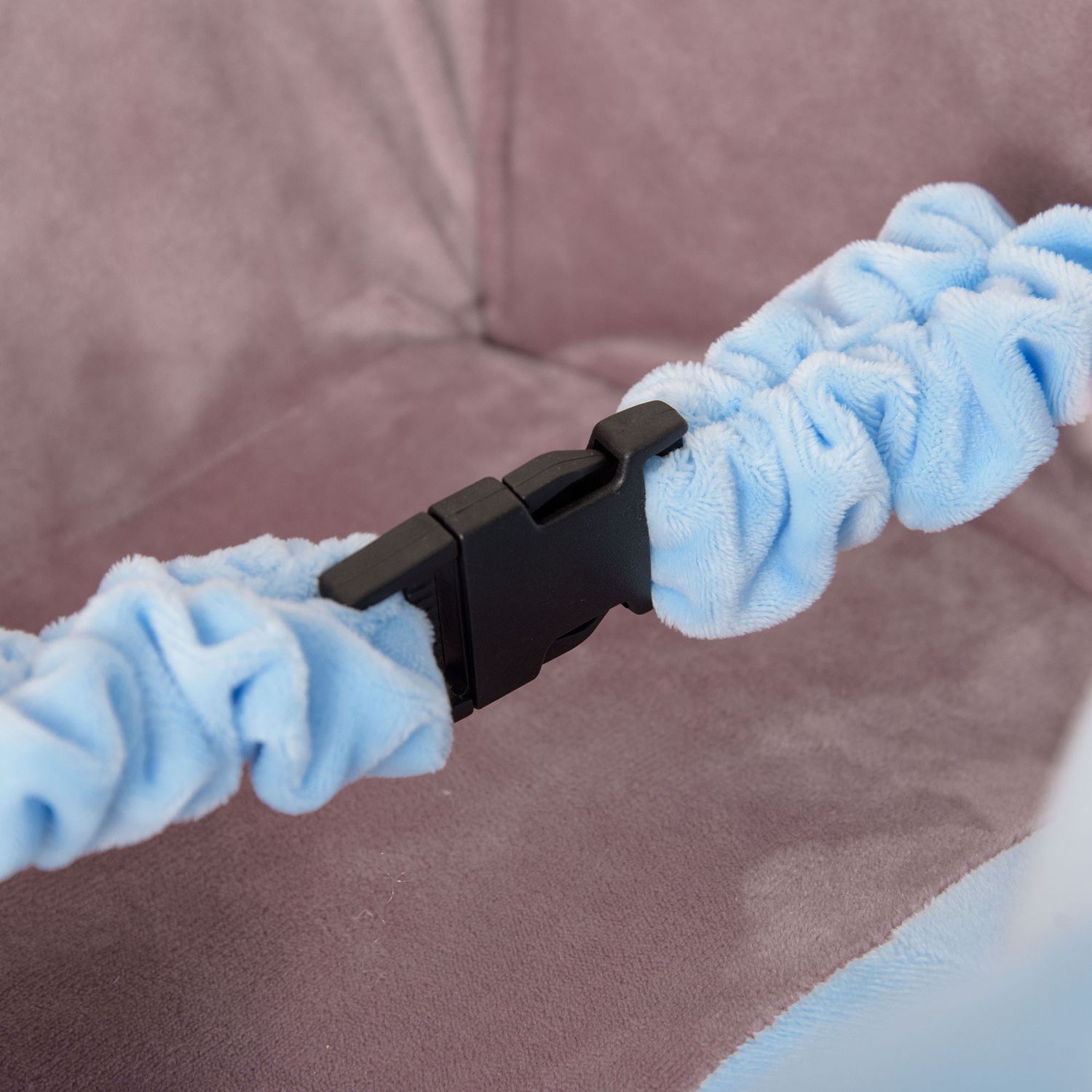 Animale a dondolo a forma di elefante con rotelle e cintura, in peluche, legno e acciaio, 60x35x45 cm, blu - 