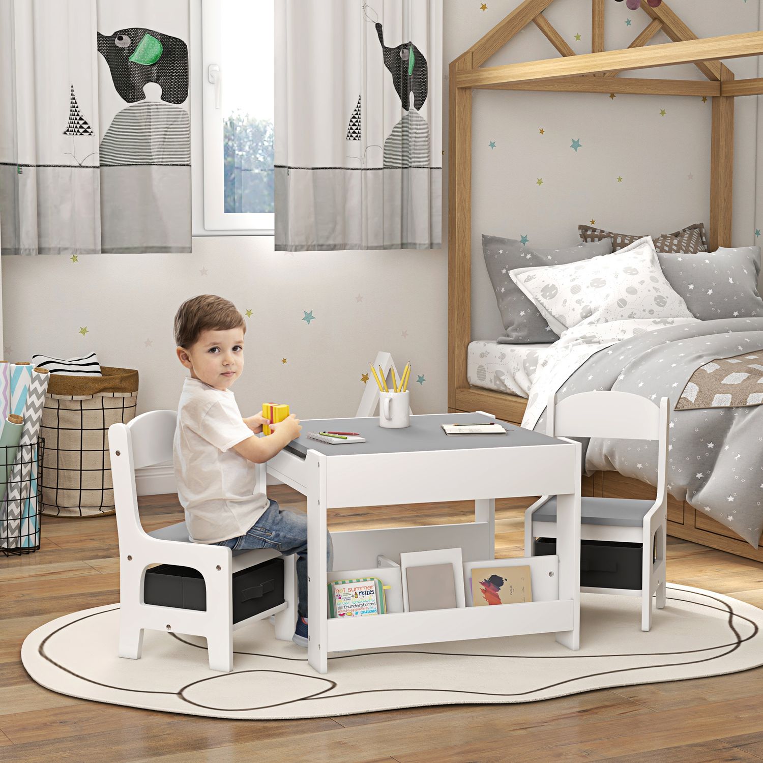 Set tavolino per bambini e 2 sedie, piano del tavolo 3 in 1 con lavagna e contenitori, grigio - 