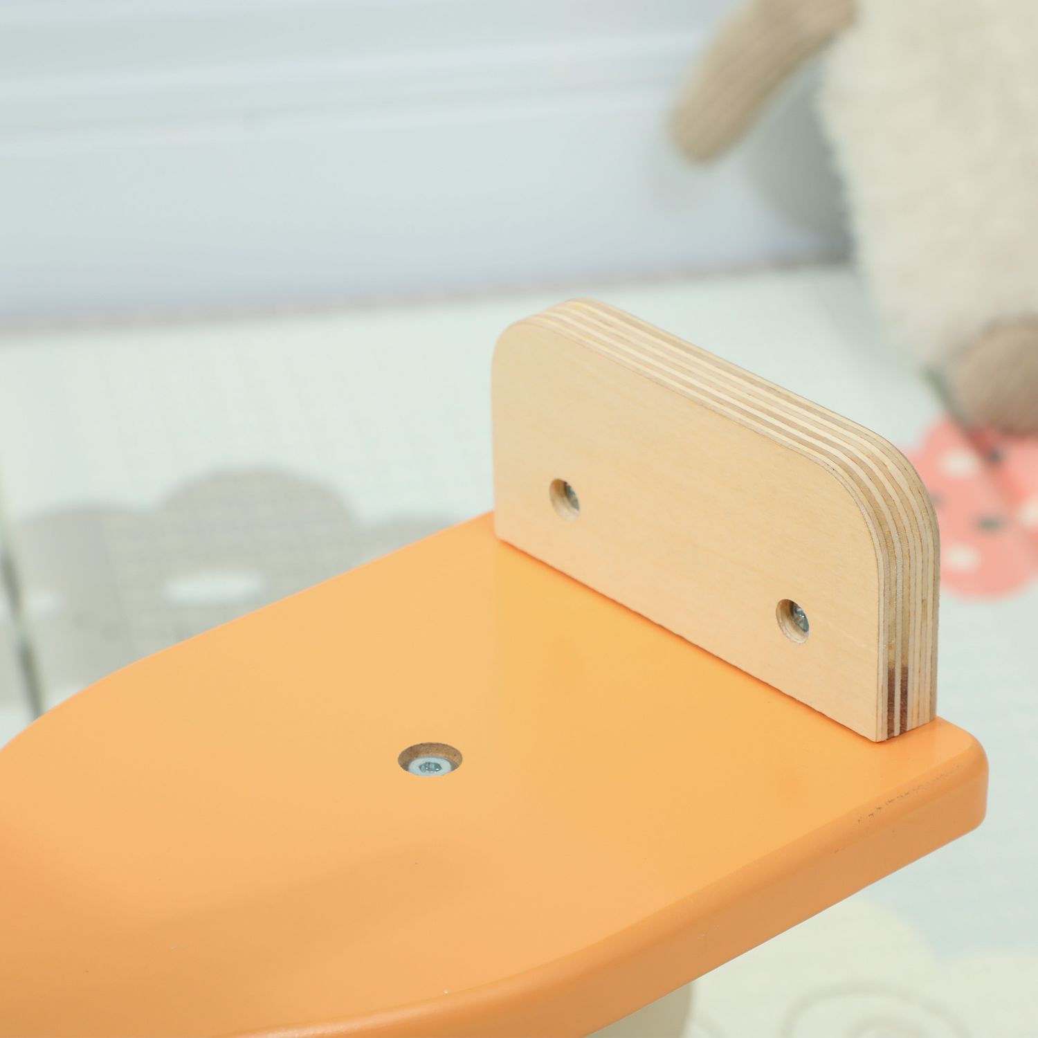 Cavallo a dondolo a forma di asino per bambini con base larga, in legno, 59x27x43 cm, verde scuro e arancione - 