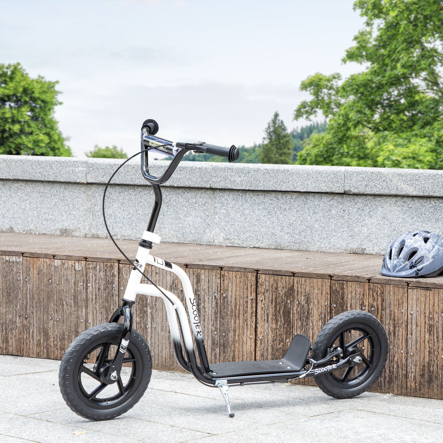 Monopattino per bambini 5-12 anni con freno, cavalletto e manubrio regolabile, 129x52x80-88 cm, bianco e nero - 