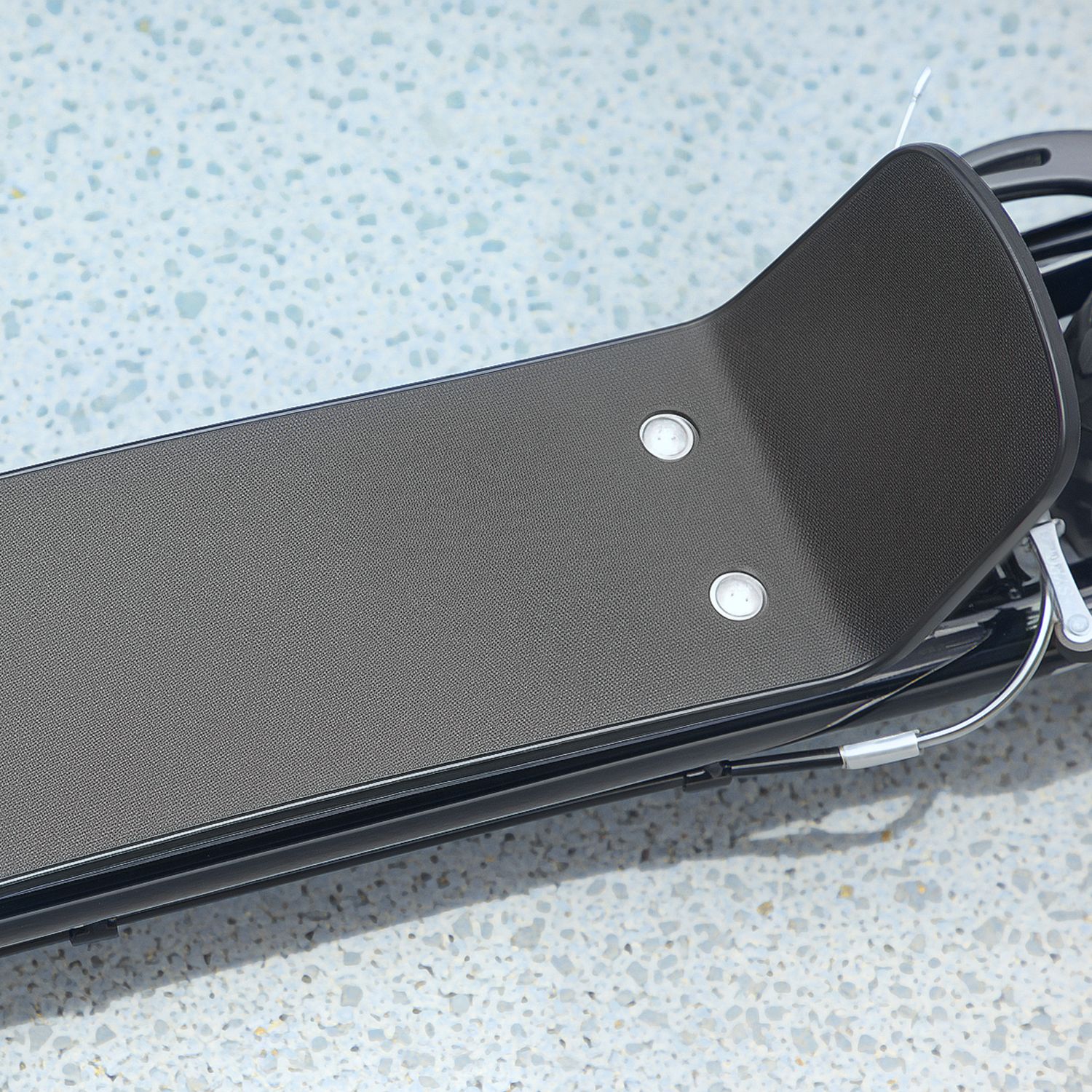 Monopattino per bambini 5-12 anni con freno, cavalletto e manubrio regolabile, 129x52x80-88 cm, bianco e nero - 