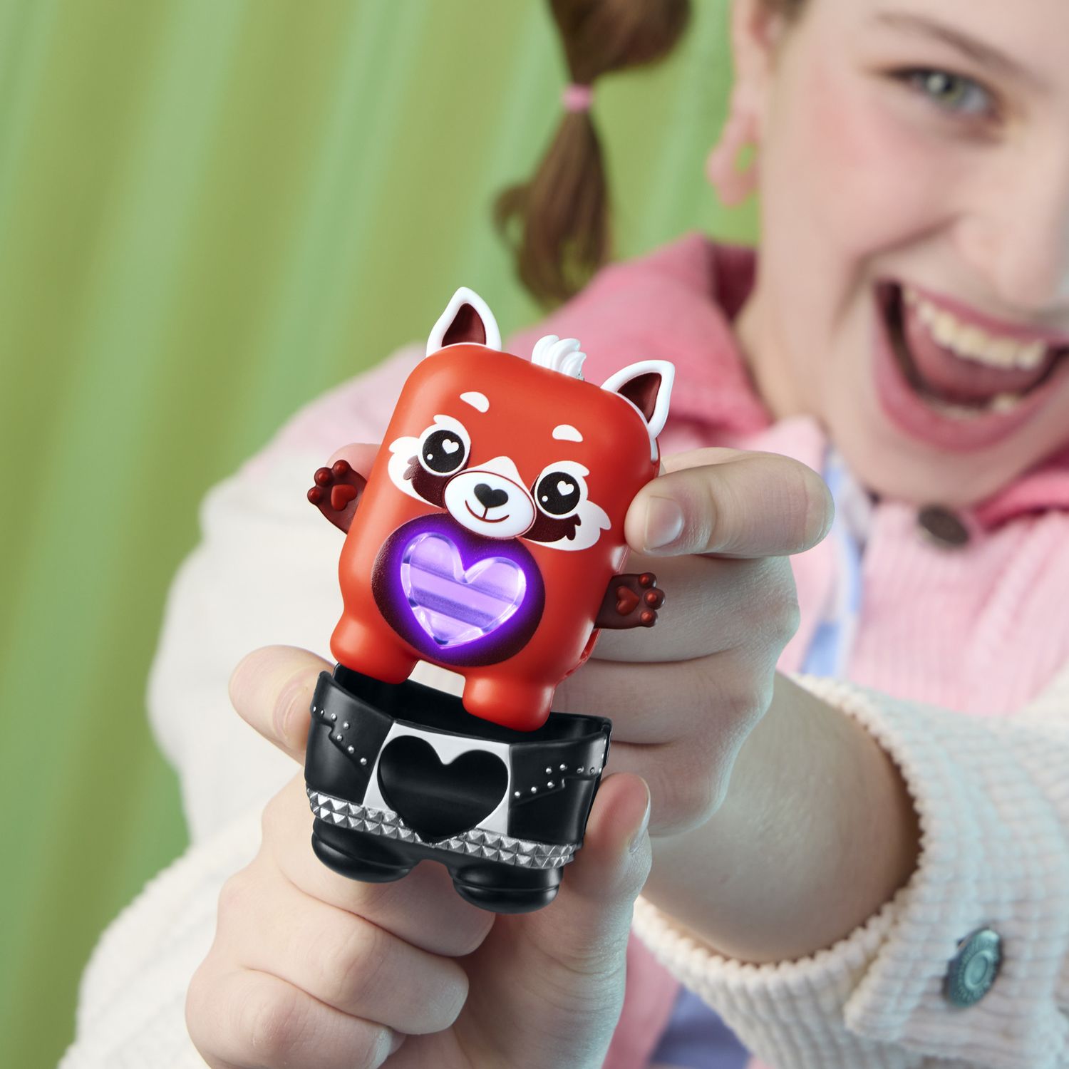 Hasbro nano-mals, pamanda il panda rosso -  portachiavi interattivo - HASBRO GAMING