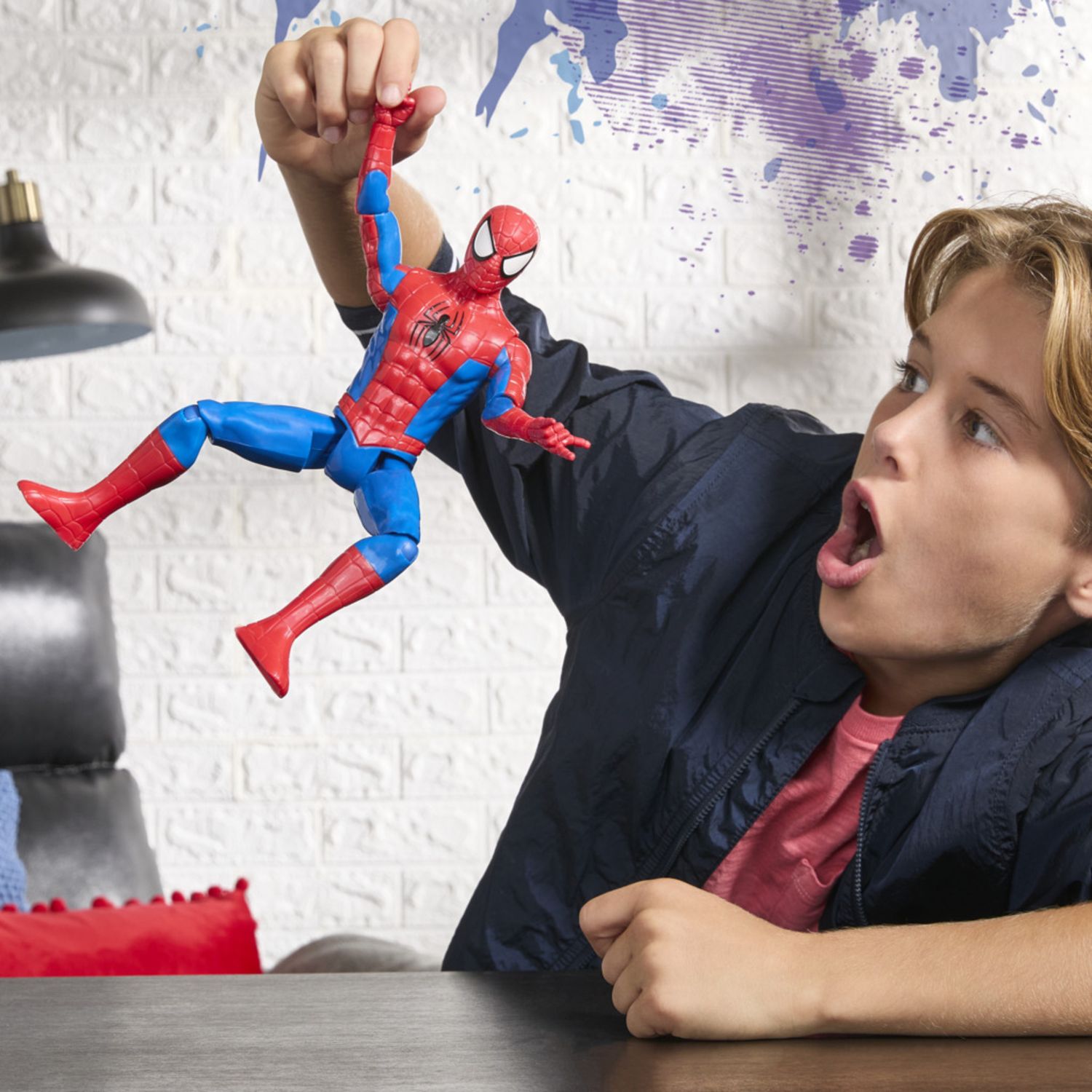 Hasbro marvel spider-man, titan series, spider-man – action figure, giocattoli di supereroi da 30 cm per bambini e bambine dai 4 anni in su - Spiderman