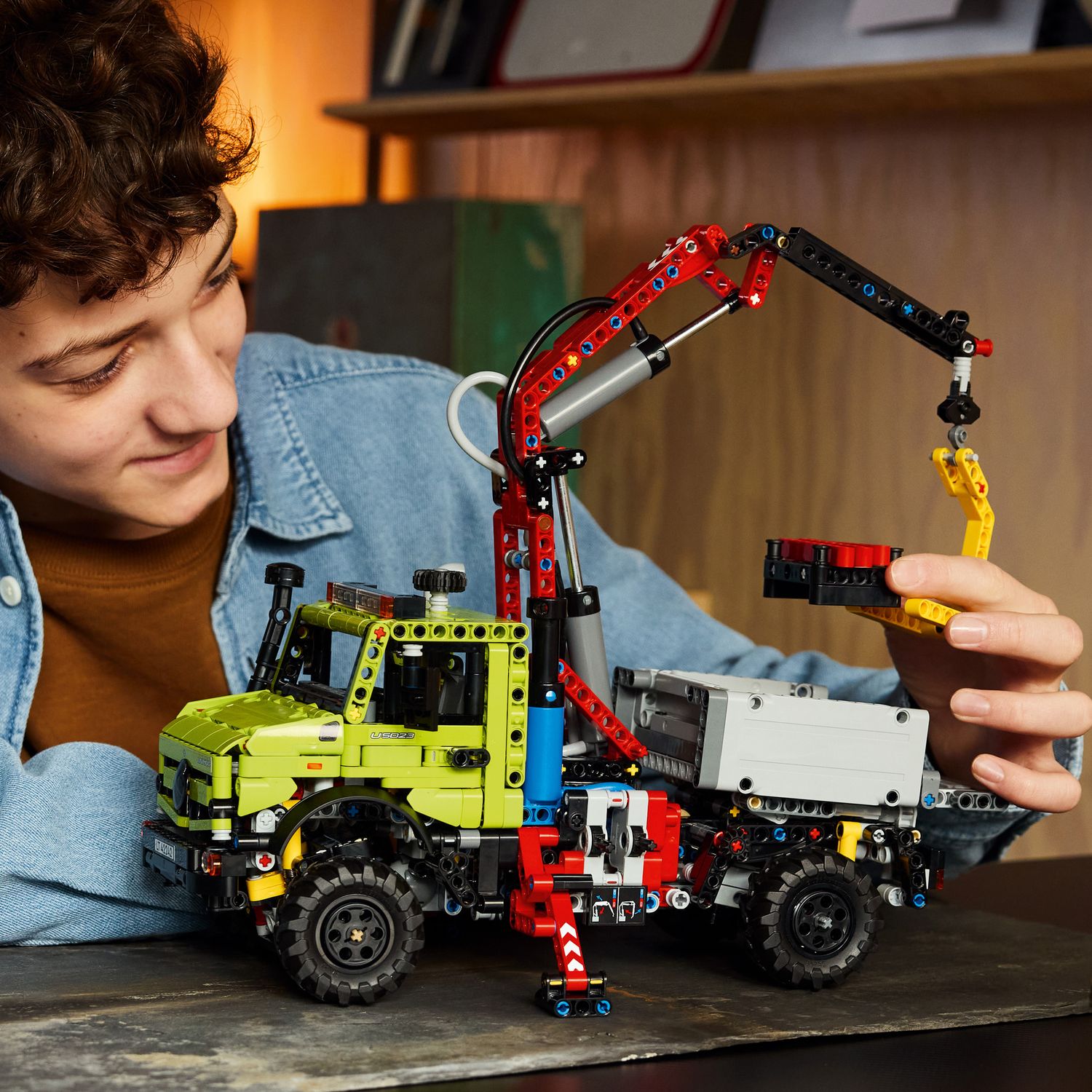 Lego technic mercedes-benz unimog u 5023 con gru - 42242 - LEGO TECHNIC, Lego