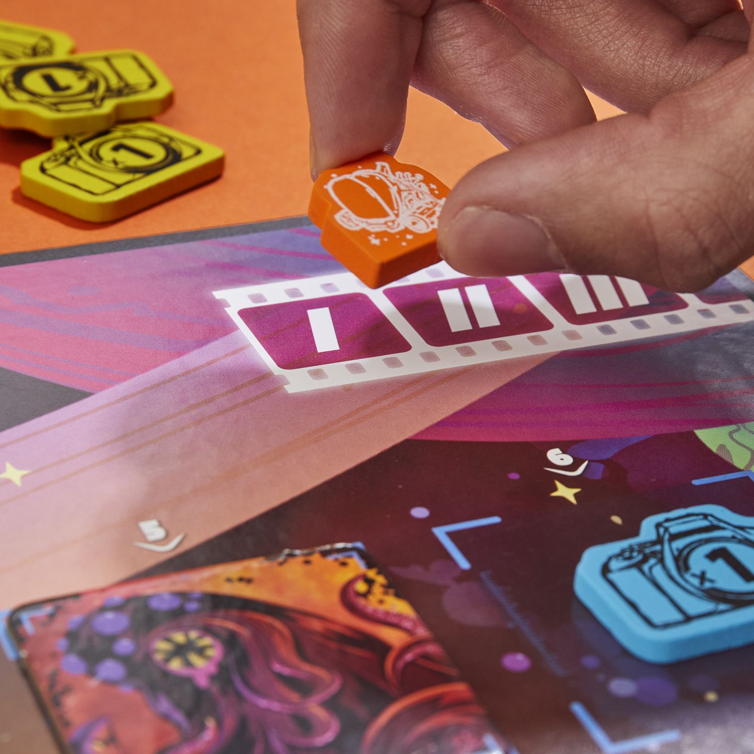 Cosmolance – gioco da tavolo per famiglie e amici, divertente e coinvolgente - HASBRO GAMING