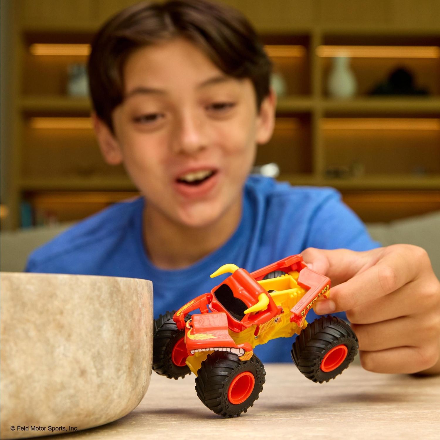 Monster jam megalodon smash & bash, 3+ - MONSTER JAM