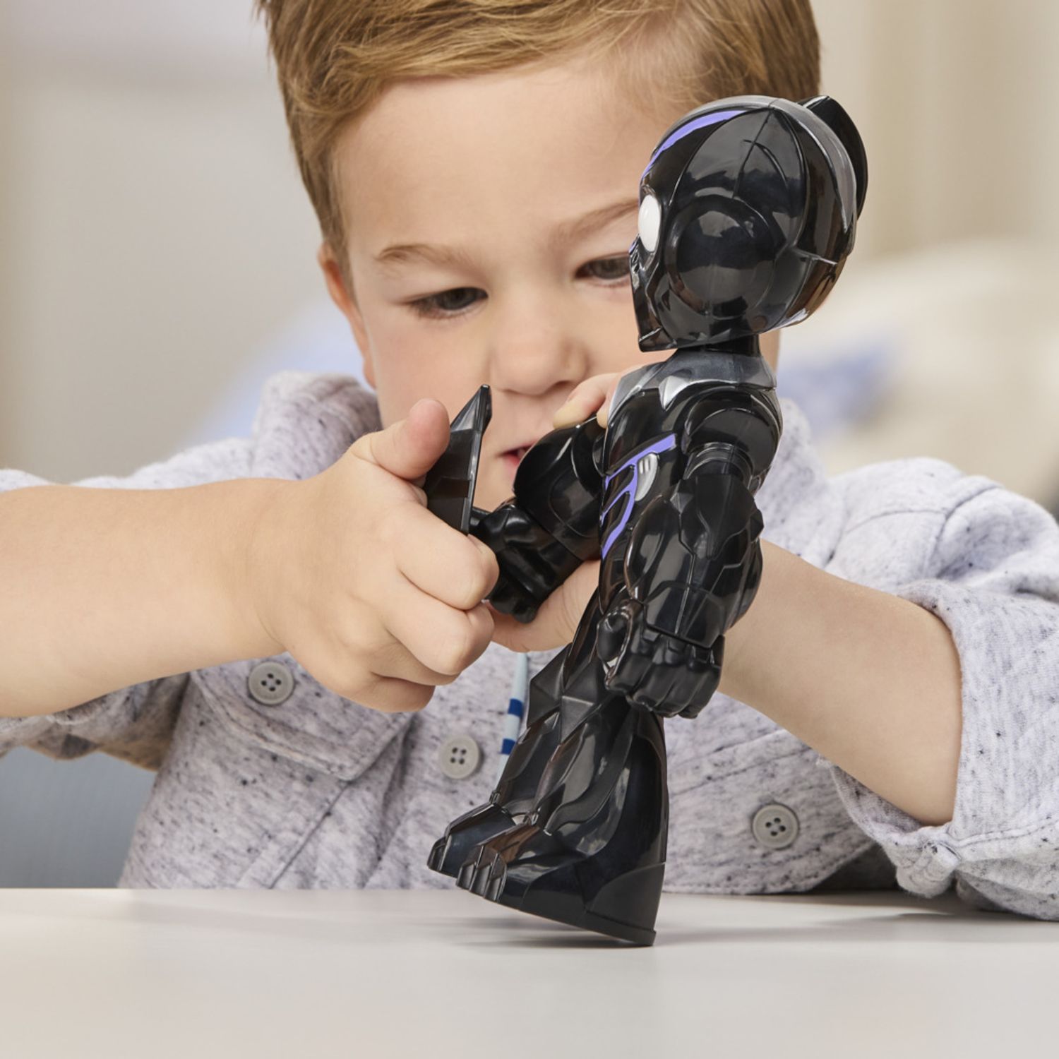 Hasbro marvel, iron man e i suoi fantastici amici, black panther –  action figure da 22,8 cm - Avengers