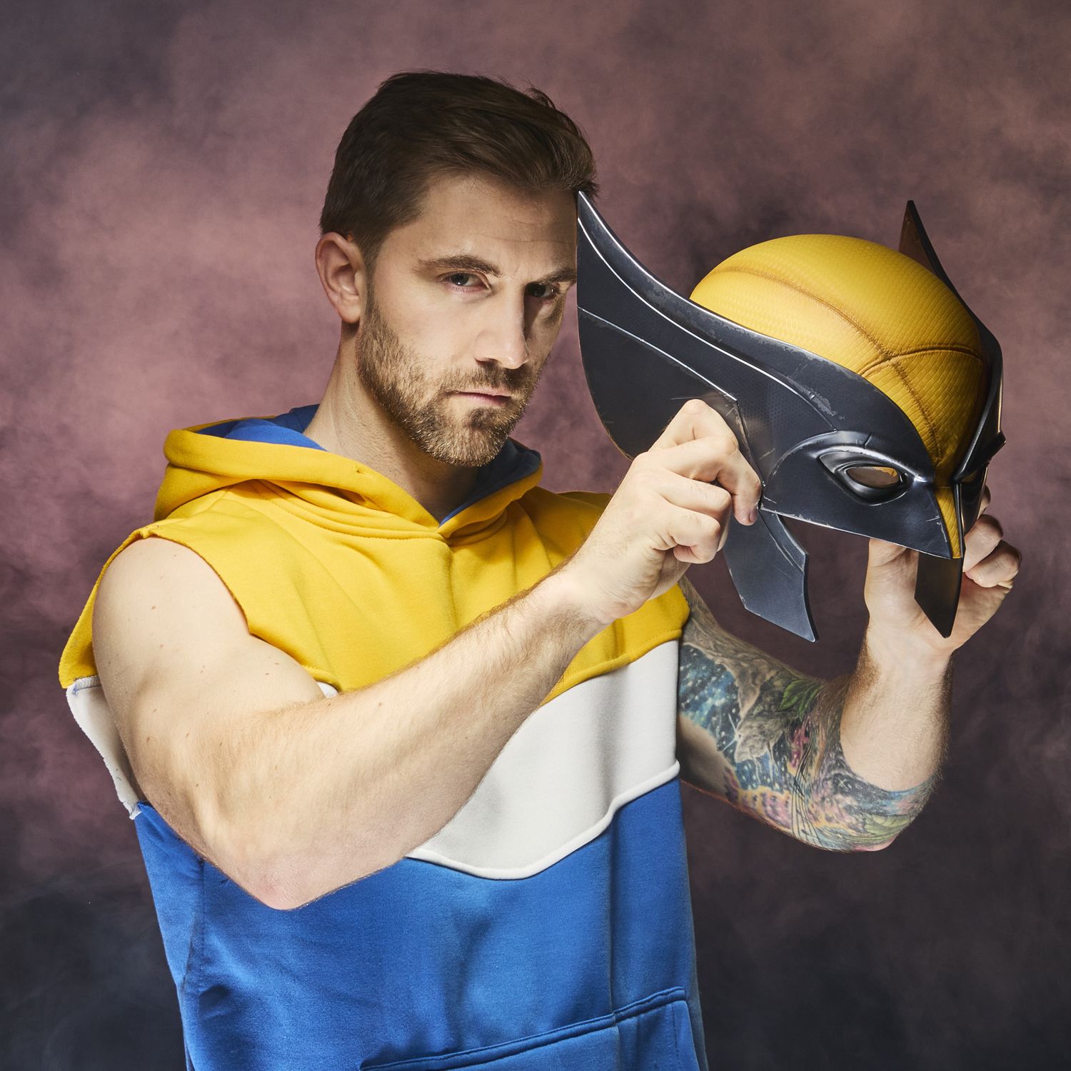 Hasbro marvel legend series, maschera premium di wolverine - MARVEL