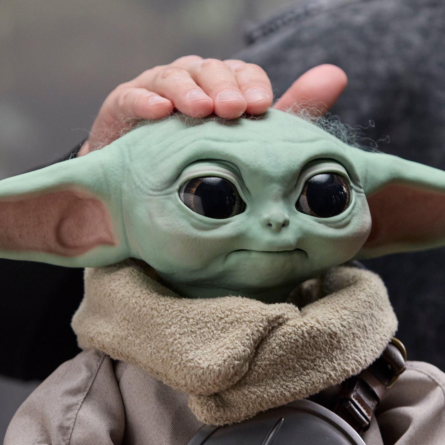 Star wars ultimate grogu animatronico premium 1:1 - replica grandezza naturale edizione limitata, oltre 250 animazioni e suoni, 14+ - Star Wars
